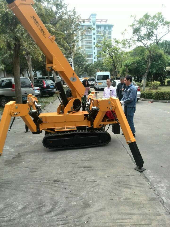 履带式起重机图片